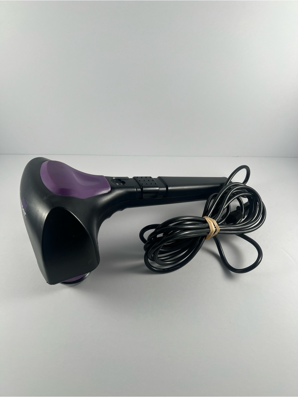Thumper Mini Pro 2 Massager 3-Speed Handheld Percussion Model NA01N Purple